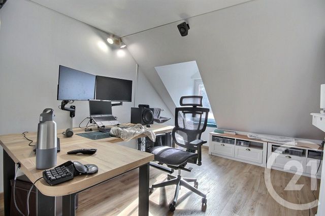 Appartement F4 à vendre - 5 pièces - 140.0 m2 - MER - 41 - CENTRE - Century 21 Girault Immobilier