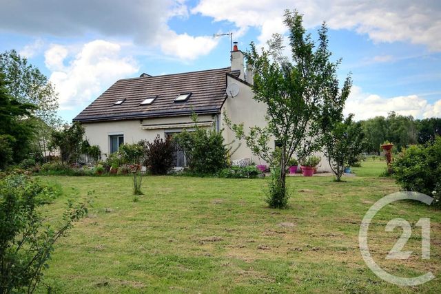 maison à vendre - 6 pièces - 135.0 m2 - DHUIZON - 41 - CENTRE - Century 21 Girault Immobilier maison à vendre - 6 pièces - 135.0 m2 - DHUIZON - 41 - CENTRE - Century 21 Girault Immobilier