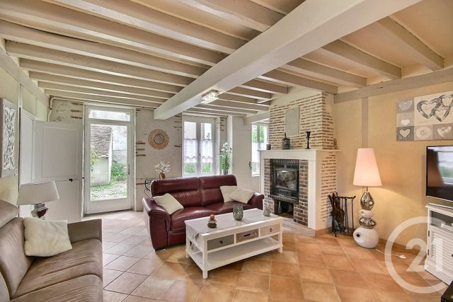 maison à vendre - 9 pièces - 231.17 m2 - BEAUGENCY - 45 - CENTRE - Century 21 Girault Immobilier maison à vendre - 9 pièces - 231.17 m2 - BEAUGENCY - 45 - CENTRE - Century 21 Girault Immobilier