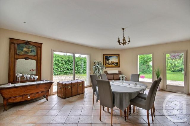 maison à vendre - 9 pièces - 231.17 m2 - BEAUGENCY - 45 - CENTRE - Century 21 Girault Immobilier maison à vendre - 9 pièces - 231.17 m2 - BEAUGENCY - 45 - CENTRE - Century 21 Girault Immobilier