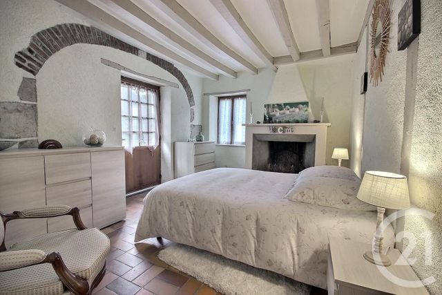 maison à vendre - 9 pièces - 231.17 m2 - BEAUGENCY - 45 - CENTRE - Century 21 Girault Immobilier maison à vendre - 9 pièces - 231.17 m2 - BEAUGENCY - 45 - CENTRE - Century 21 Girault Immobilier
