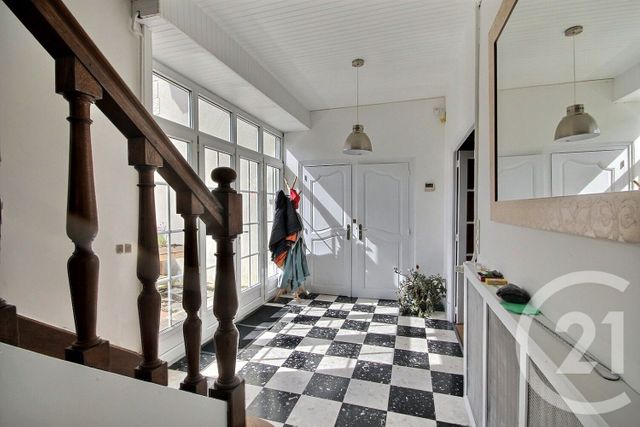 maison à vendre - 7 pièces - 196.2 m2 - JOSNES - 41 - CENTRE - Century 21 Girault Immobilier