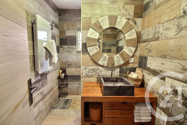 maison à vendre - 4 pièces - 121.0 m2 - LA FERTE ST CYR - 41 - CENTRE - Century 21 Girault Immobilier