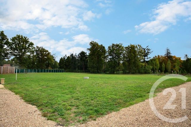 maison à vendre - 4 pièces - 121.0 m2 - LA FERTE ST CYR - 41 - CENTRE - Century 21 Girault Immobilier