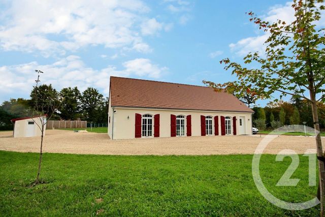 maison à vendre - 4 pièces - 121.0 m2 - LA FERTE ST CYR - 41 - CENTRE - Century 21 Girault Immobilier