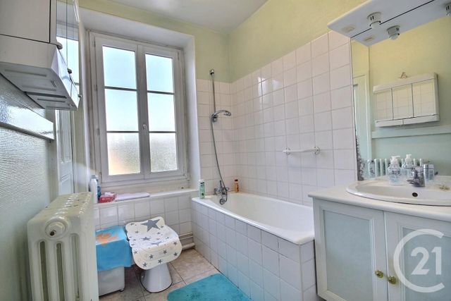 Afficher la photo en grand maison à vendre - 6 pièces - 119.0 m2 - MER - 41 - CENTRE - Century 21 Girault Immobilier