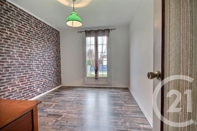 maison à vendre - 6 pièces - 145.56 m2 - LA CHAPELLE ST MARTIN EN PLAINE - 41 - CENTRE - Century 21 Girault Immobilier