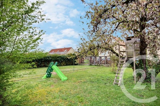 maison à vendre - 6 pièces - 145.56 m2 - LA CHAPELLE ST MARTIN EN PLAINE - 41 - CENTRE - Century 21 Girault Immobilier