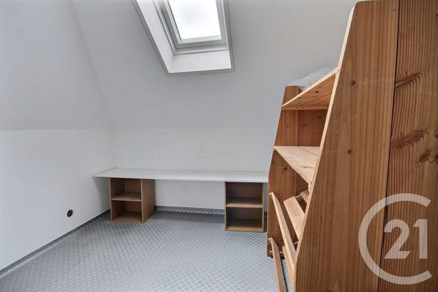 maison à vendre - 6 pièces - 145.56 m2 - LA CHAPELLE ST MARTIN EN PLAINE - 41 - CENTRE - Century 21 Girault Immobilier