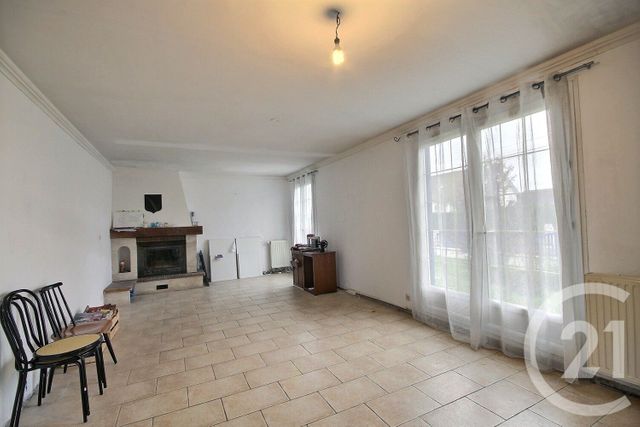 maison à vendre - 6 pièces - 145.56 m2 - LA CHAPELLE ST MARTIN EN PLAINE - 41 - CENTRE - Century 21 Girault Immobilier