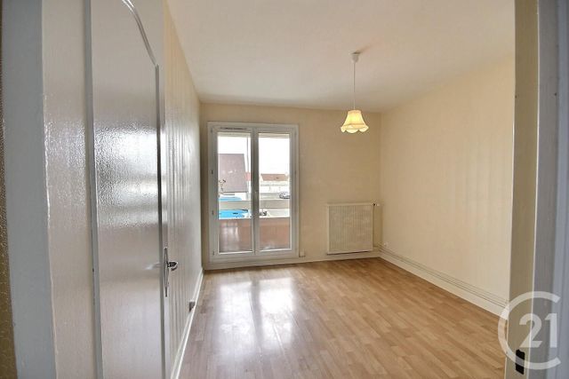 Appartement F3 à vendre - 3 pièces - 64.86 m2 - MER - 41 - CENTRE - Century 21 Girault Immobilier