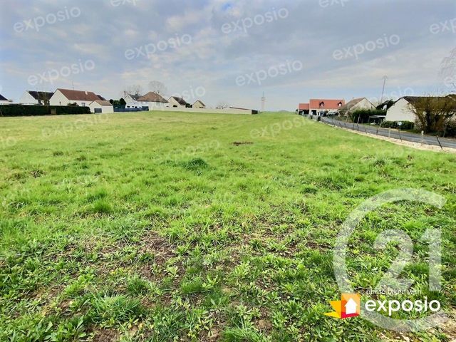 terrain à vendre - 3373.0 m2 - SUEVRES - 41 - CENTRE - Century 21 Girault Immobilier