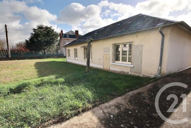 maison à louer - 4 pièces - 85.28 m2 - MER - 41 - CENTRE - Century 21 Girault Immobilier