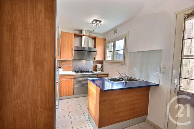 maison à louer - 4 pièces - 85.28 m2 - MER - 41 - CENTRE - Century 21 Girault Immobilier