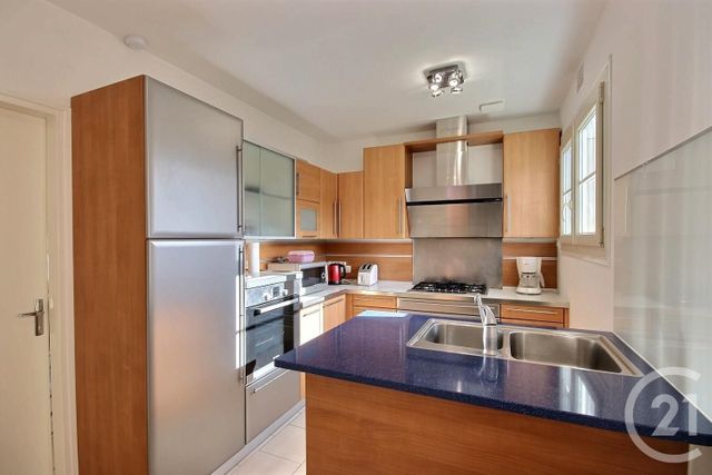 maison à louer - 4 pièces - 85.28 m2 - MER - 41 - CENTRE - Century 21 Girault Immobilier