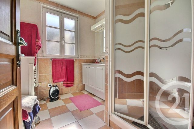 Afficher la photo en grand maison à vendre - 6 pièces - 226.0 m2 - BEAUGENCY - 45 - CENTRE - Century 21 Girault Immobilier