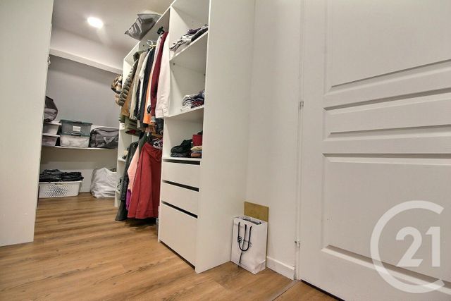 Afficher la photo en grand maison à vendre - 6 pièces - 226.0 m2 - BEAUGENCY - 45 - CENTRE - Century 21 Girault Immobilier