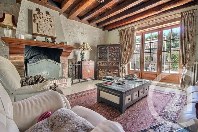 Afficher la photo en grand maison à vendre - 6 pièces - 226.0 m2 - BEAUGENCY - 45 - CENTRE - Century 21 Girault Immobilier