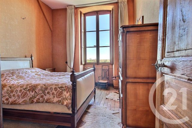 maison à vendre - 7 pièces - 279.21 m2 - COUR SUR LOIRE - 41 - CENTRE - Century 21 Girault Immobilier