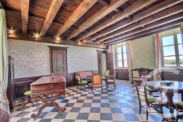 maison à vendre - 7 pièces - 279.21 m2 - COUR SUR LOIRE - 41 - CENTRE - Century 21 Girault Immobilier