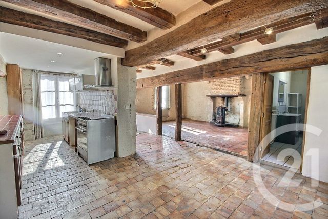 maison à vendre - 5 pièces - 133.0 m2 - AVARAY - 41 - CENTRE - Century 21 Girault Immobilier