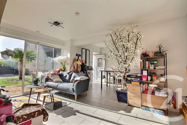 maison à vendre - 4 pièces - 69.35 m2 - ST LAURENT NOUAN - 41 - CENTRE - Century 21 Girault Immobilier