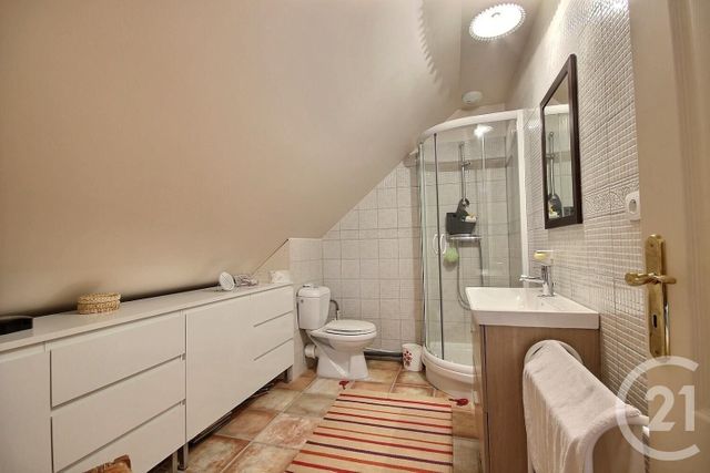 maison à vendre - 5 pièces - 191.0 m2 - ST LAURENT NOUAN - 41 - CENTRE - Century 21 Girault Immobilier