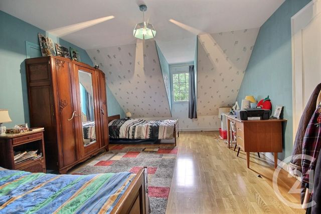 maison à vendre - 5 pièces - 191.0 m2 - ST LAURENT NOUAN - 41 - CENTRE - Century 21 Girault Immobilier