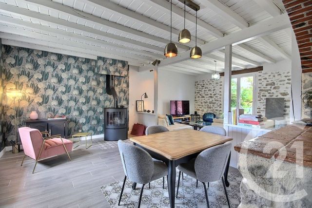 maison à vendre - 4 pièces - 135.0 m2 - JOSNES - 41 - CENTRE - Century 21 Girault Immobilier