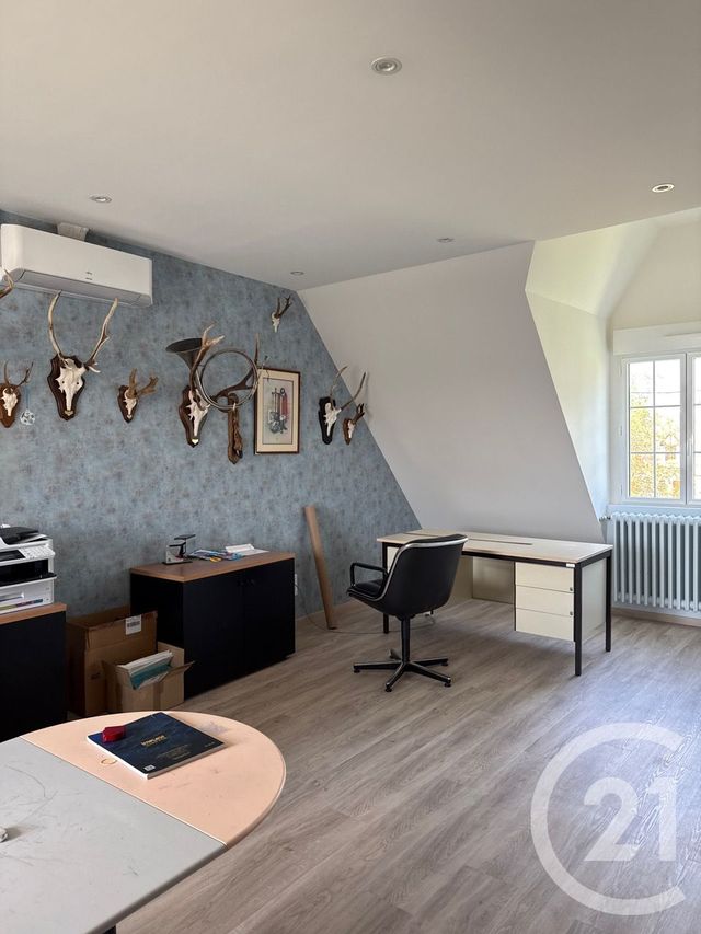 maison à vendre - 7 pièces - 242.5 m2 - VILLEBAROU - 41 - CENTRE - Century 21 Girault Immobilier