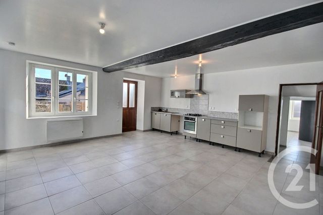 maison à louer - 4 pièces - 98.0 m2 - MAVES - 41 - CENTRE - Century 21 Girault Immobilier