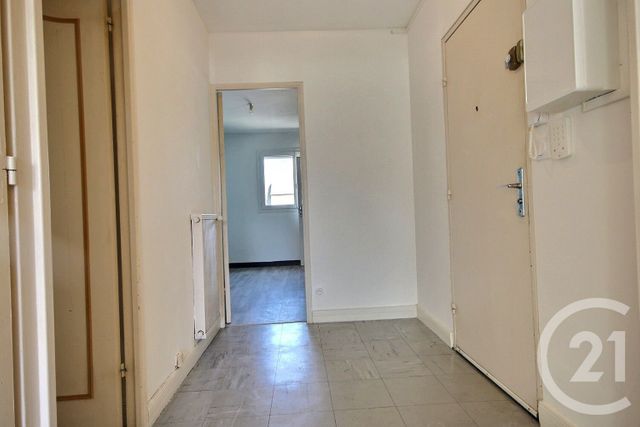 Appartement F3 à vendre - 3 pièces - 65.23 m2 - MER - 41 - CENTRE - Century 21 Girault Immobilier