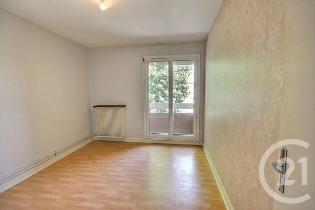 Appartement F3 à vendre - 3 pièces - 65.23 m2 - MER - 41 - CENTRE - Century 21 Girault Immobilier